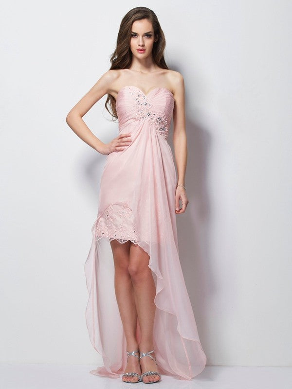 A-Linie/Princess-Linie Herzausschnitt Ärmellos Perlen verziert Applikationen High Low Chiffon Kleider